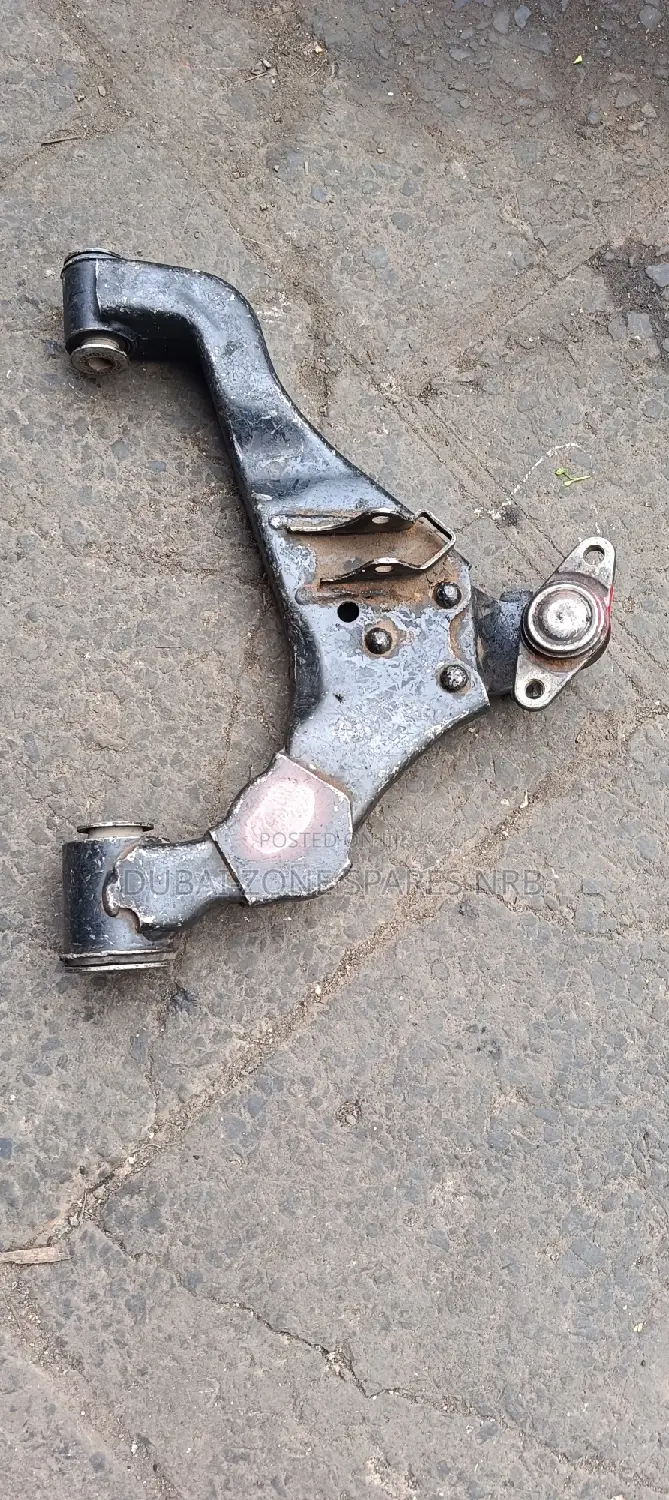 Toyota Hiace 4-Wheel Drive Lower Arm Complete Available Now