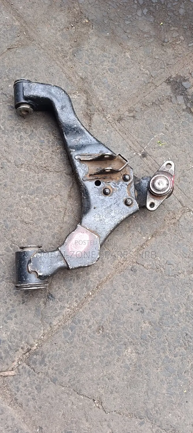 Toyota Hiace 4-Wheel Drive Lower Arm Complete Available Now