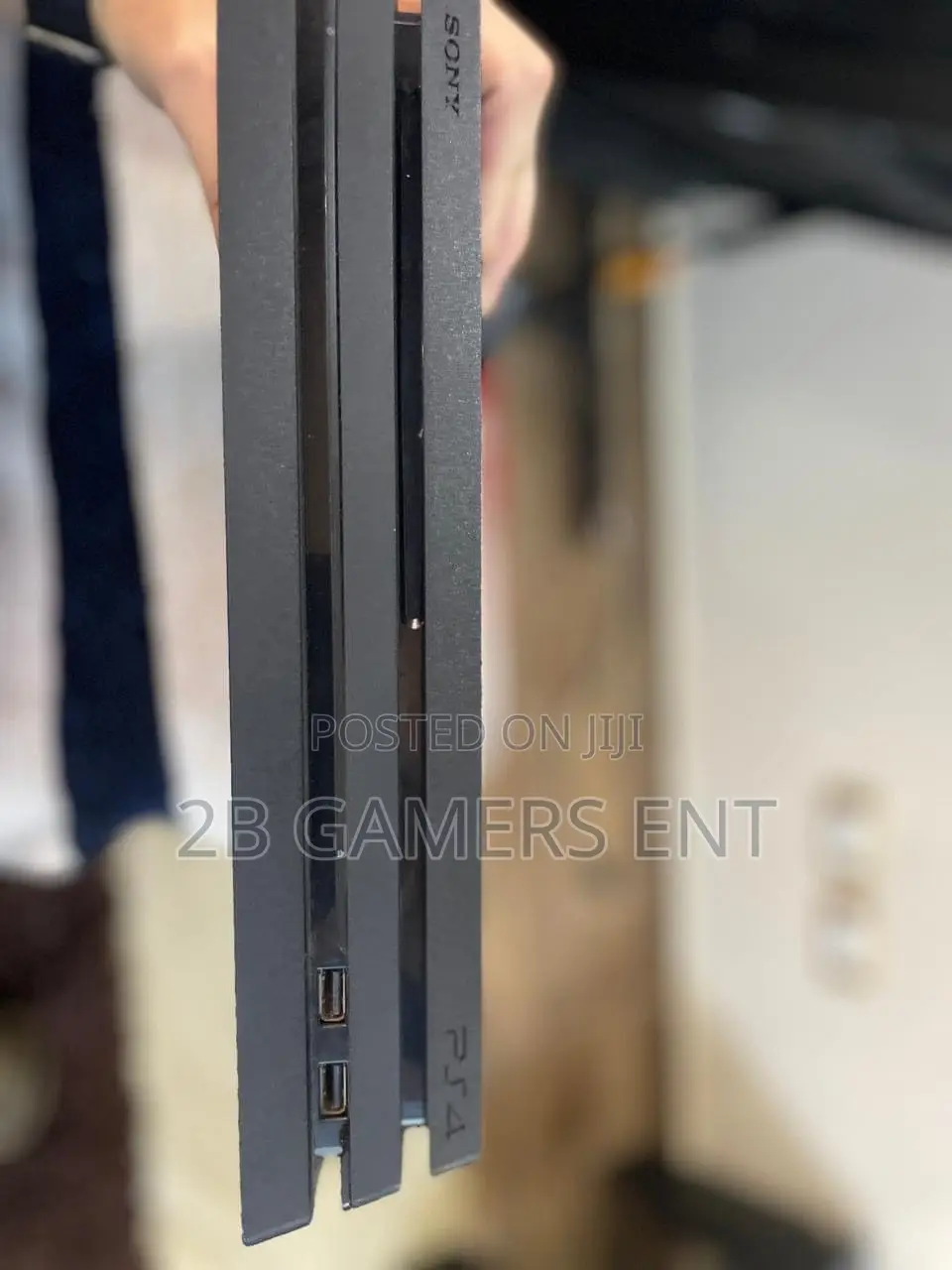 Chipped Ps4 Pro, 1tb . 21 Games