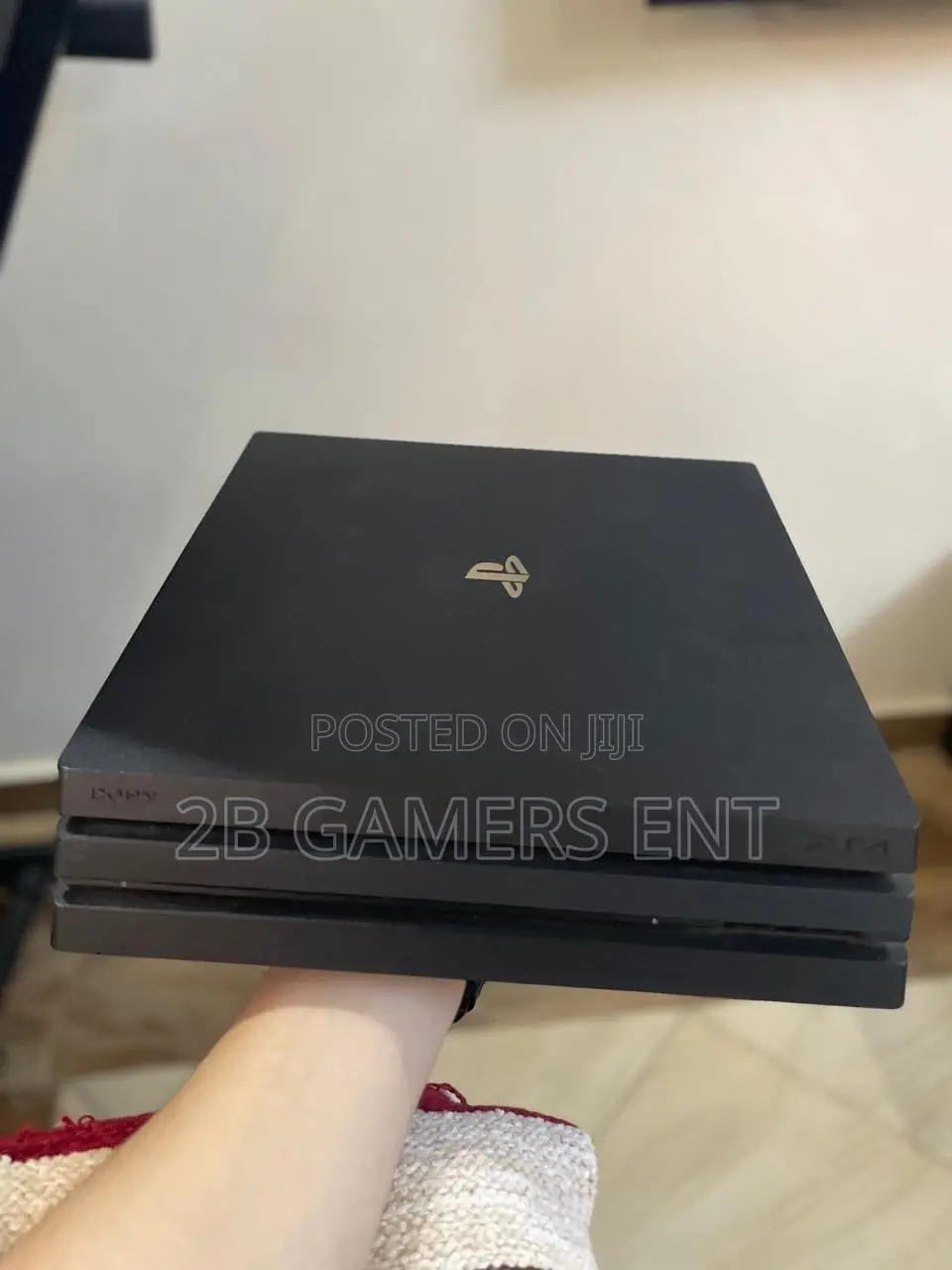 Chipped Ps4 Pro, 1tb . 21 Games