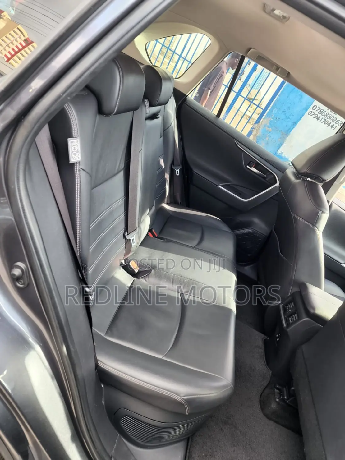 Toyota RAV4 XLE Premium FWD 2019 Gray