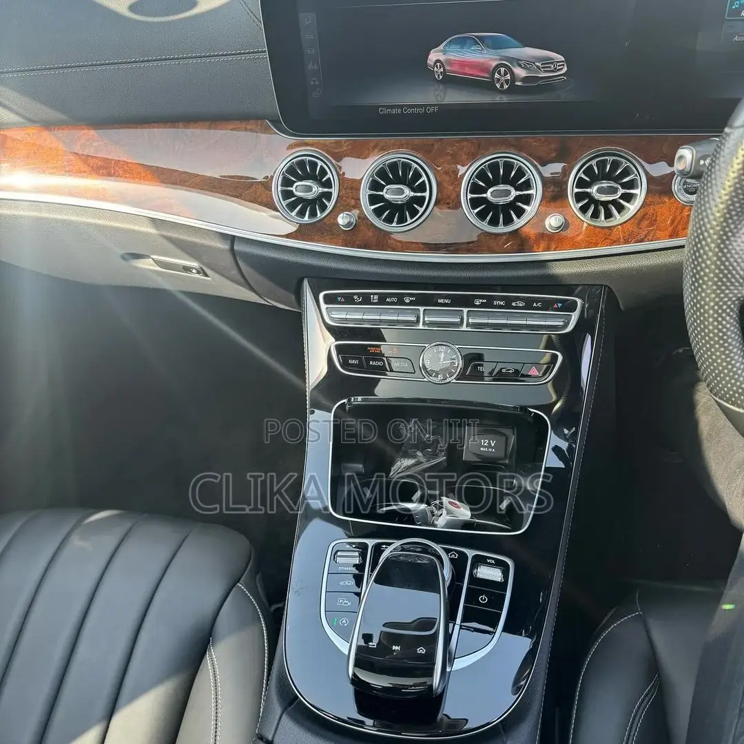 Mercedes-Benz E400 2017 White