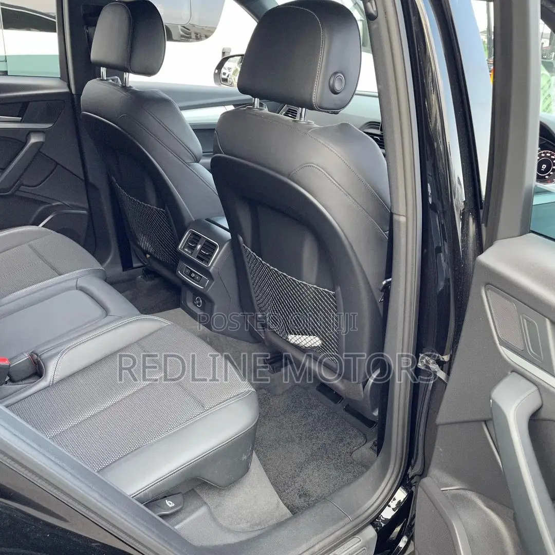 Audi Q5 2.0T Premium AWD quattro 2018 Black