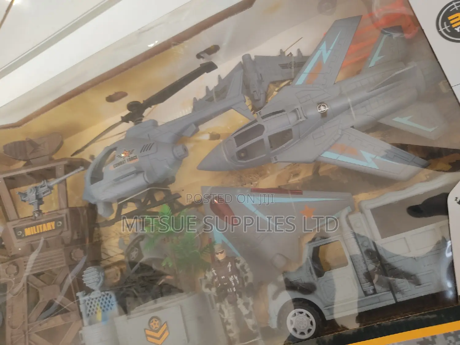 Combat Peacekeepers Full Military Toy Set