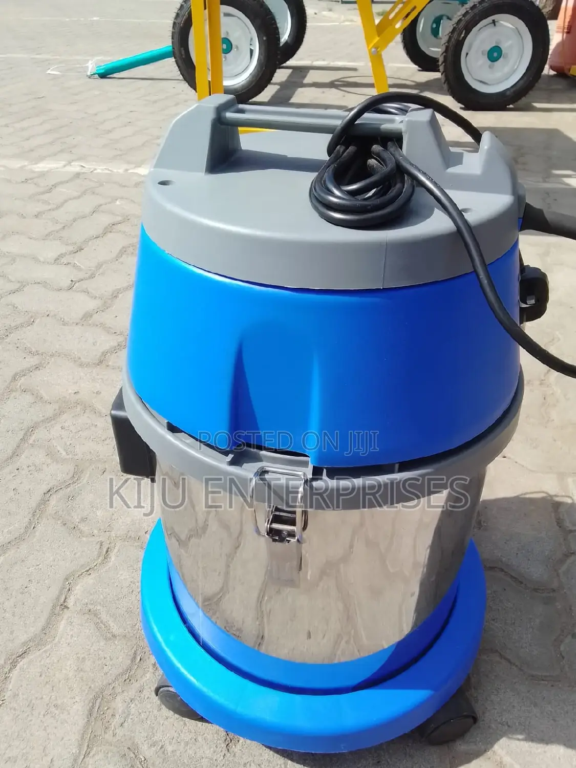 Tilac Vaccum Cleaner Available 20litres