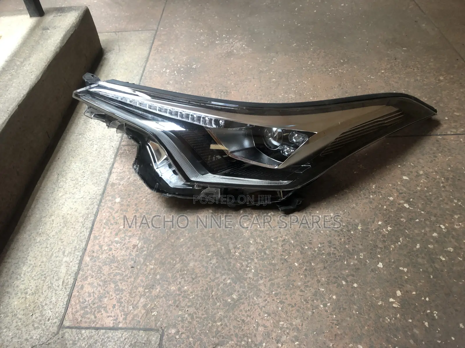 Toyota C-Hr 2018 Headlight