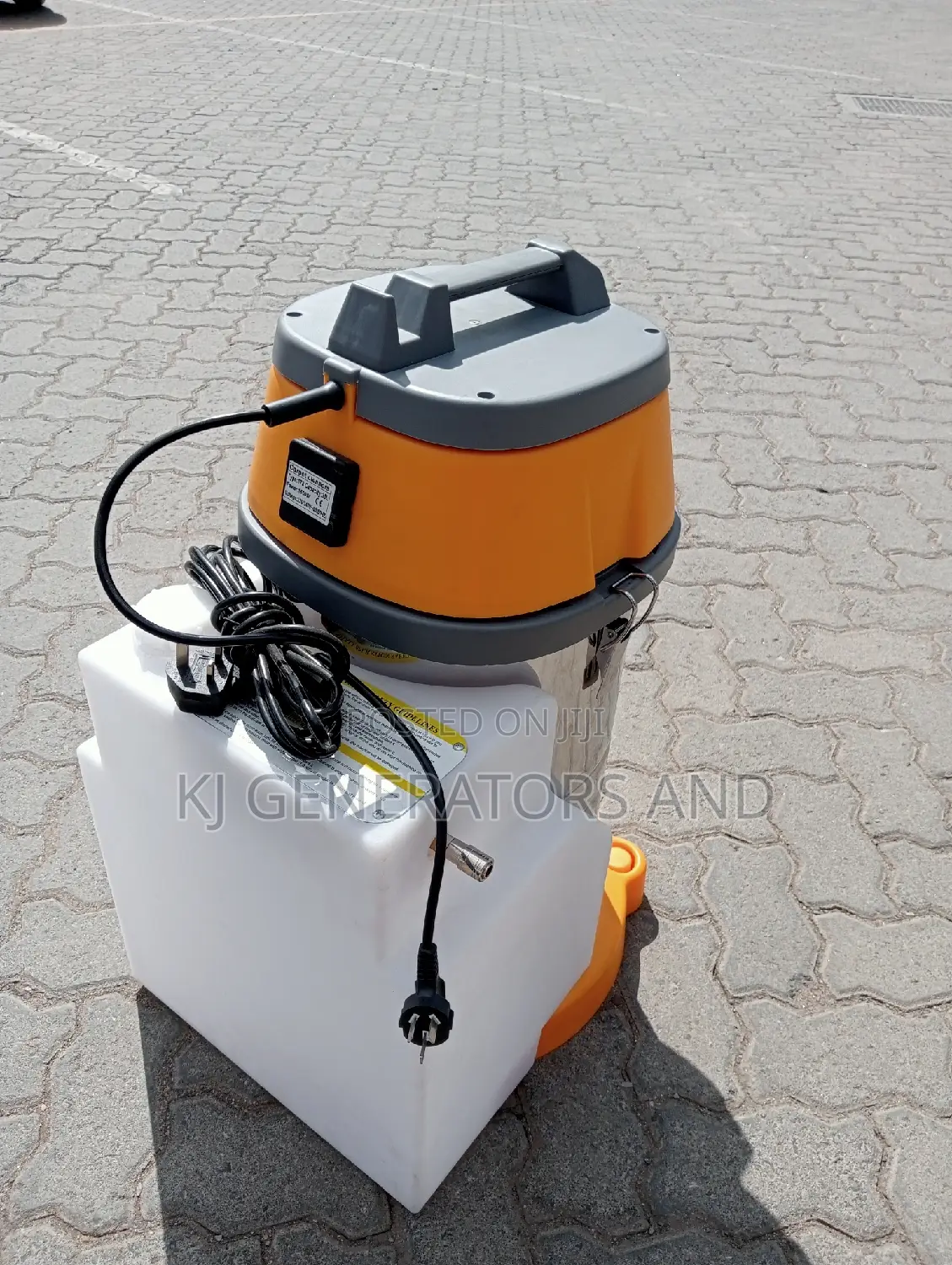 Carpet Cleaner (Heavy Duty)35litres