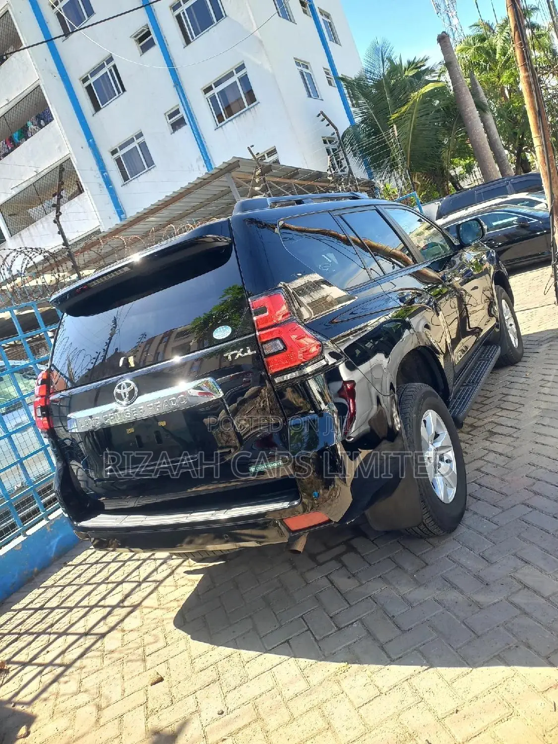 Toyota Land Cruiser Prado 2.7 2020 Black