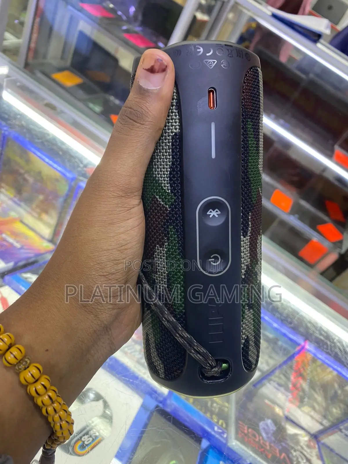 JBL Flip 5 Combat Used