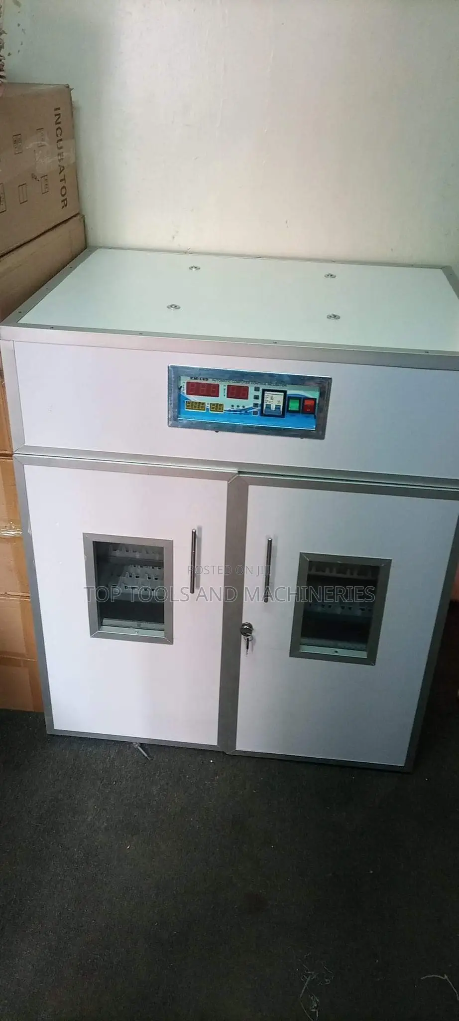 528 Eggs Ac Dc Incubator