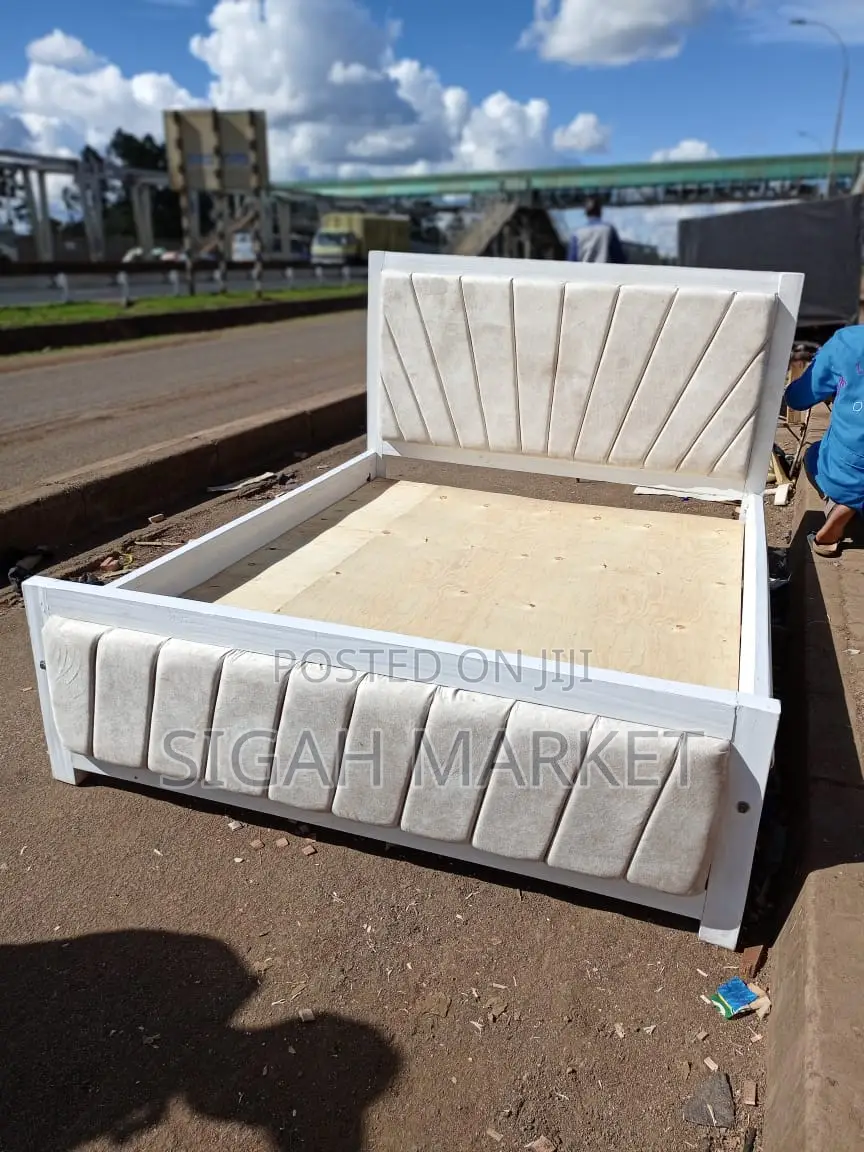 Chester Bed Chester Bed Chester Bed Chester Bed Chester Bed