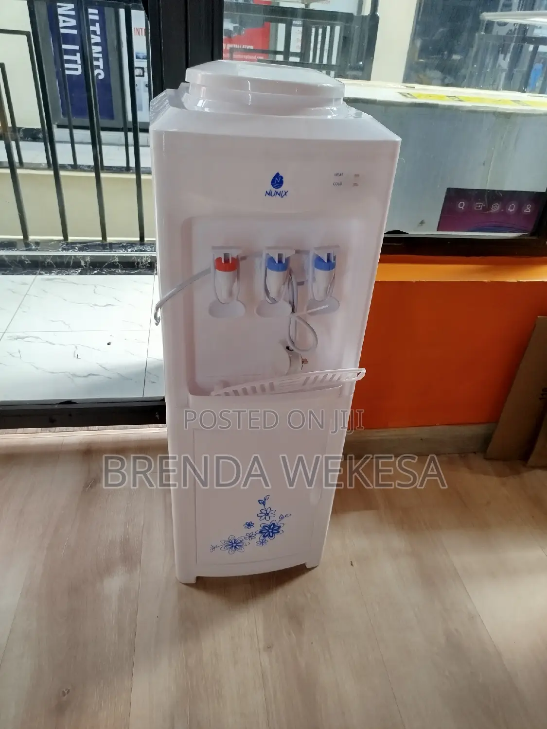 Nunix Q7c 3 Taps Water Dispenser Hot Normal and Cold