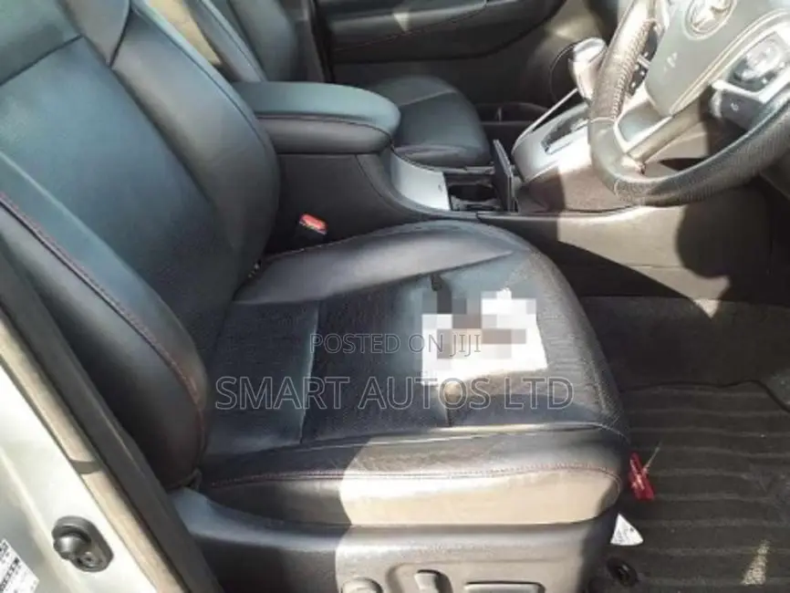 Toyota Harrier 2017 Silver