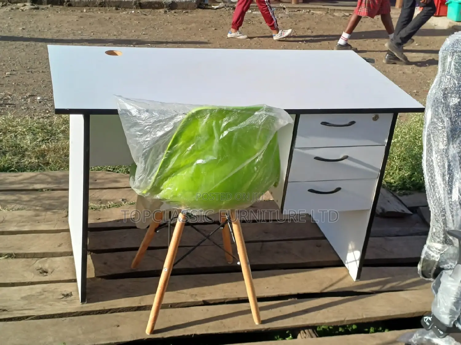 Eames/Office Desk