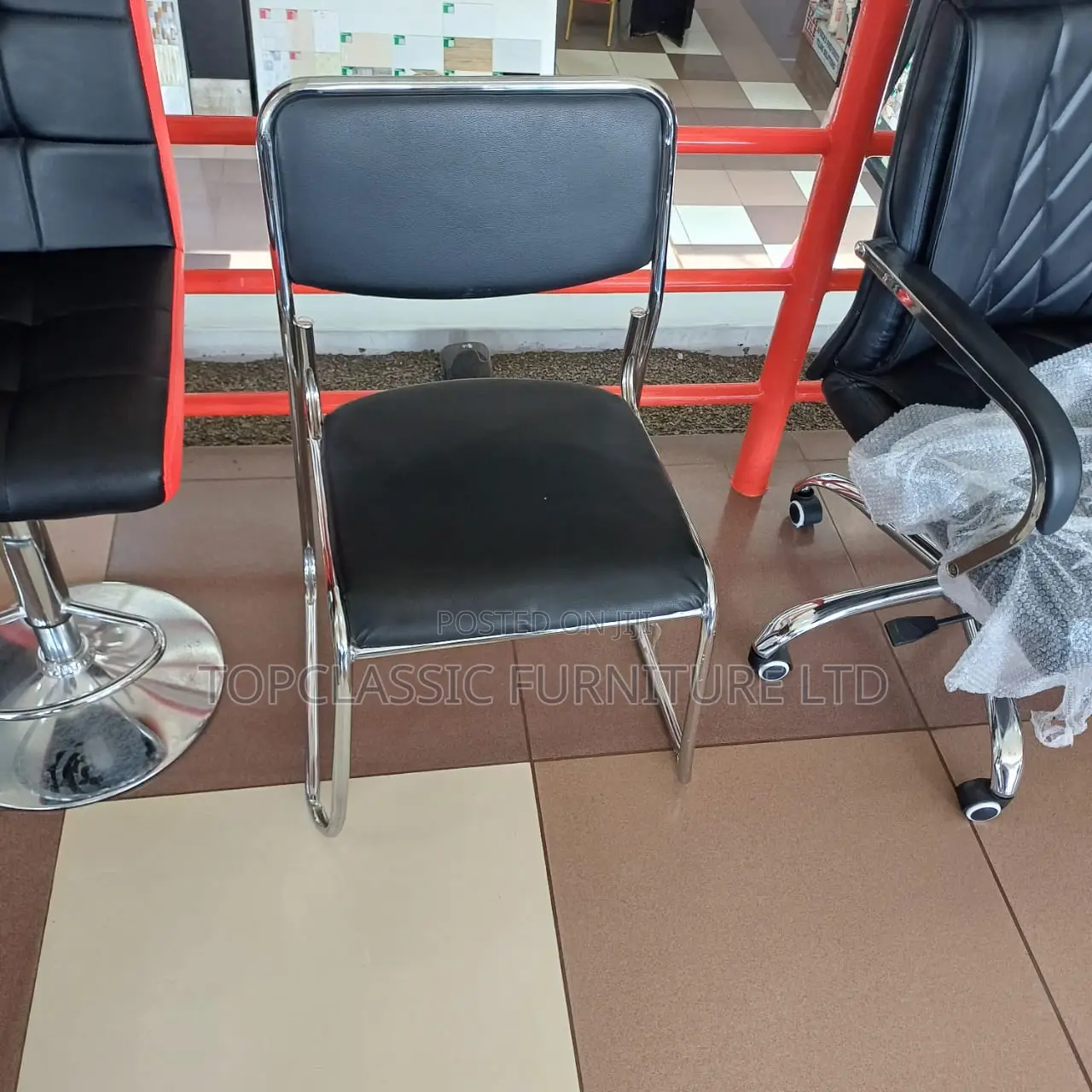 Waiting /CFA Chair/Office Chair