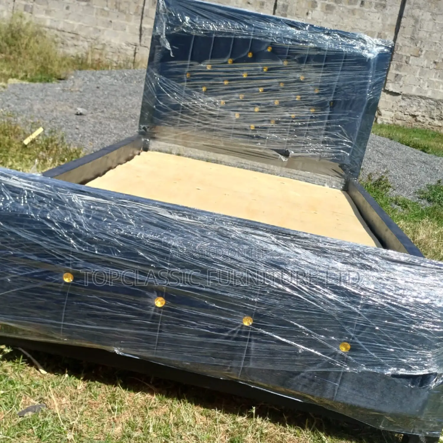 Chester/Mocket Beds Available
