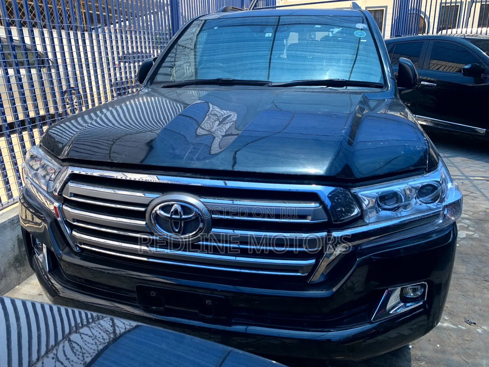 Toyota Land Cruiser 2016 Black