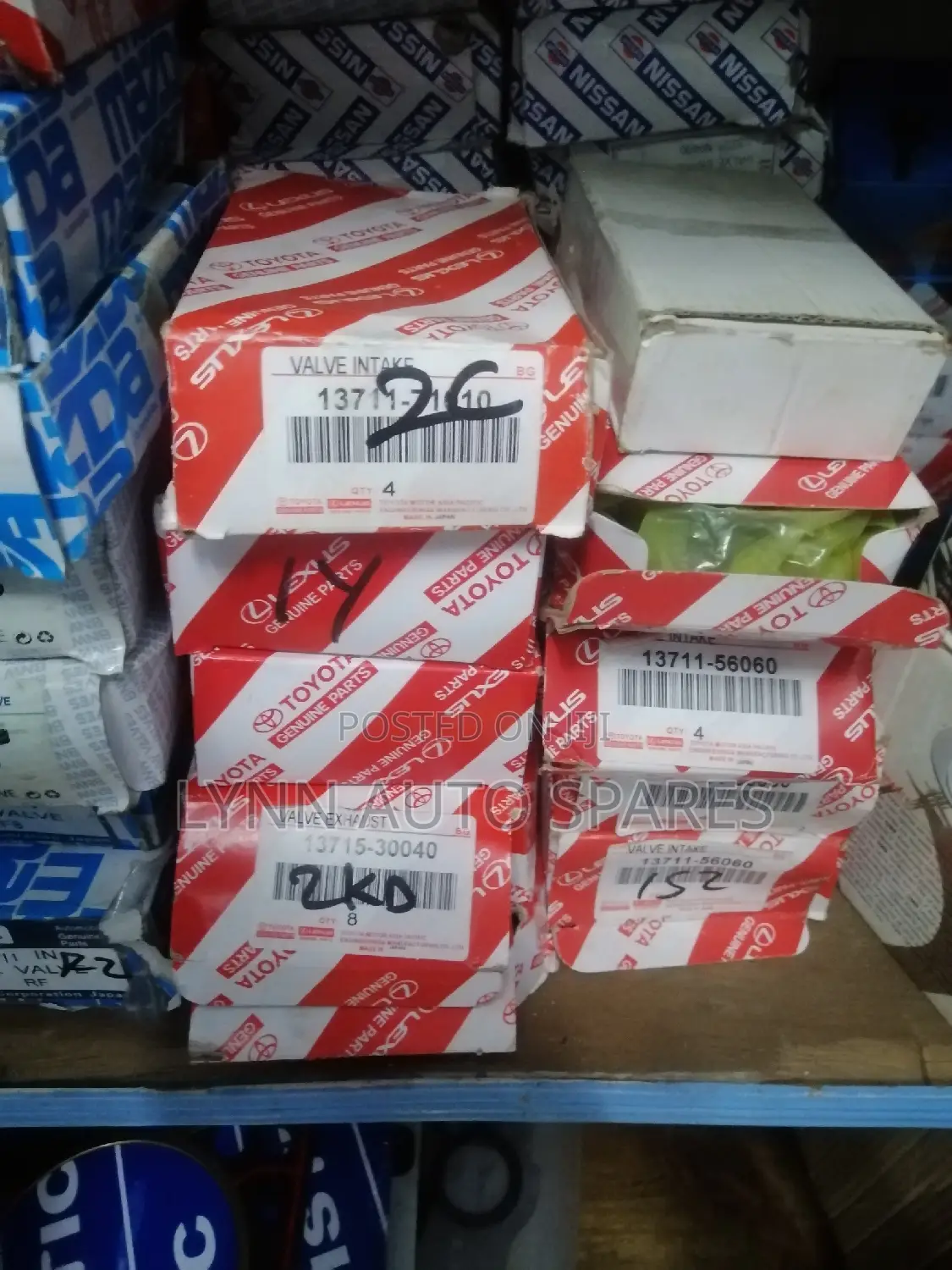 Toyota Headcylinder Brand New Exhaust and Inlet Valves