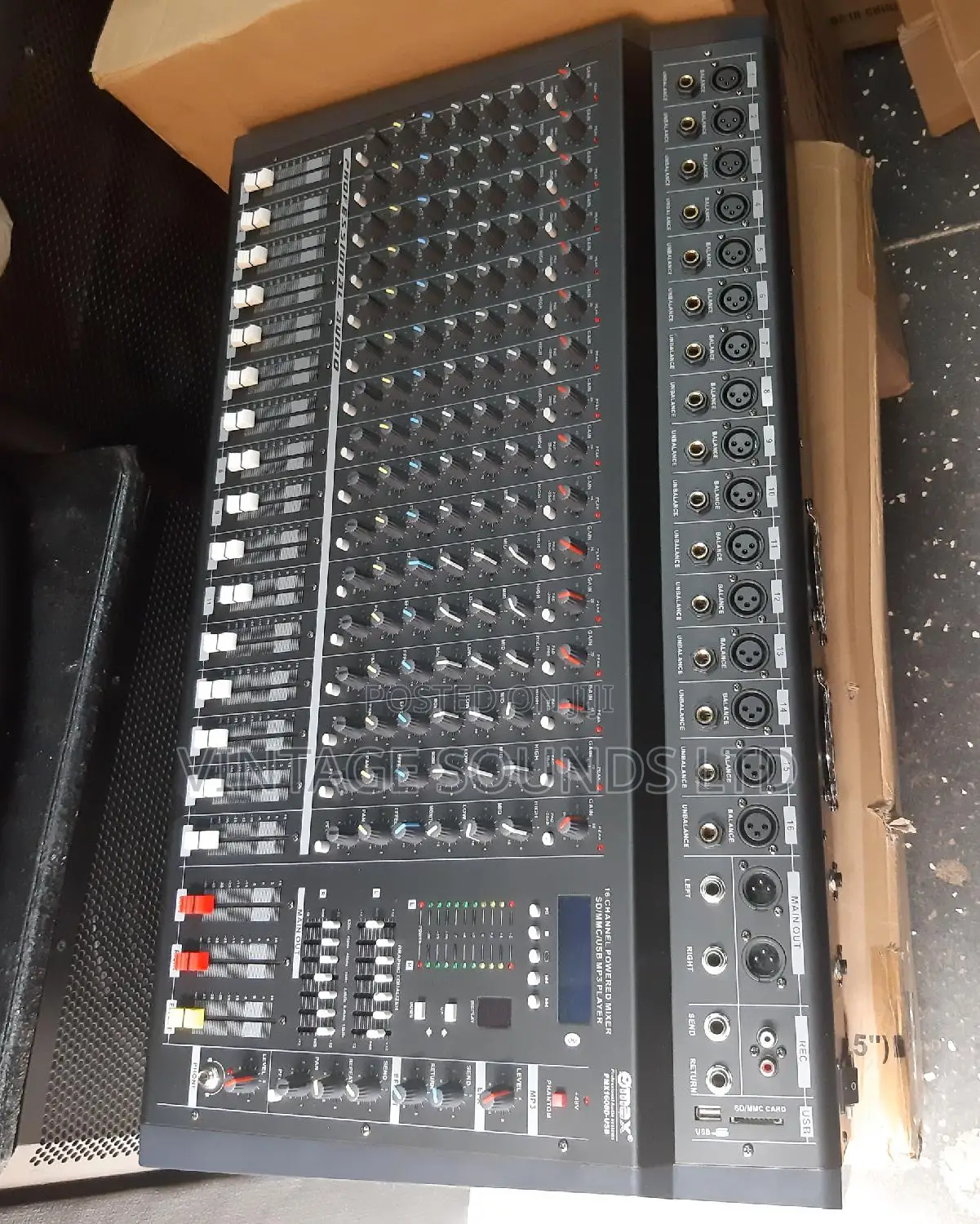 Max Powered Mixer16 Channel