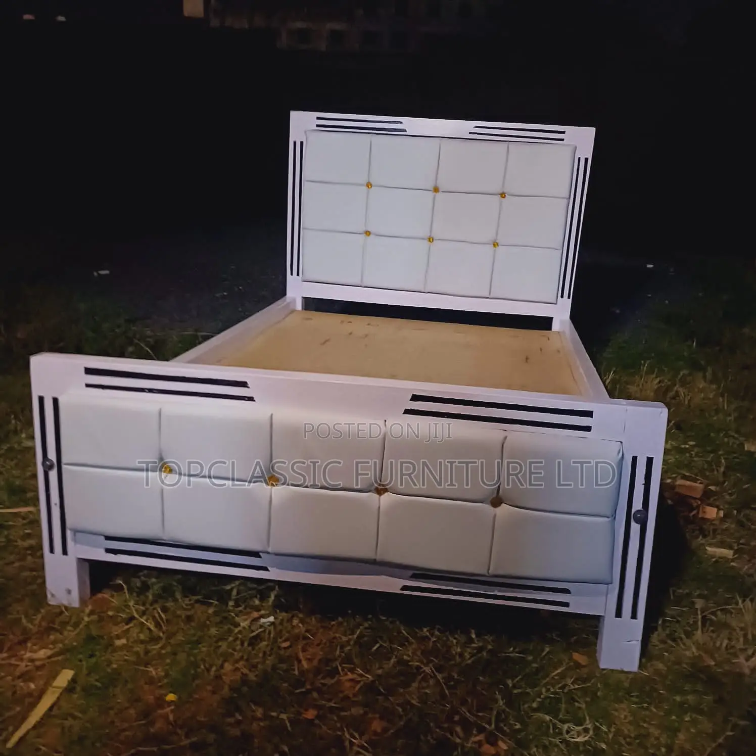 MODERN CHESTER MOCKET BEDS (All Colors and Designs)