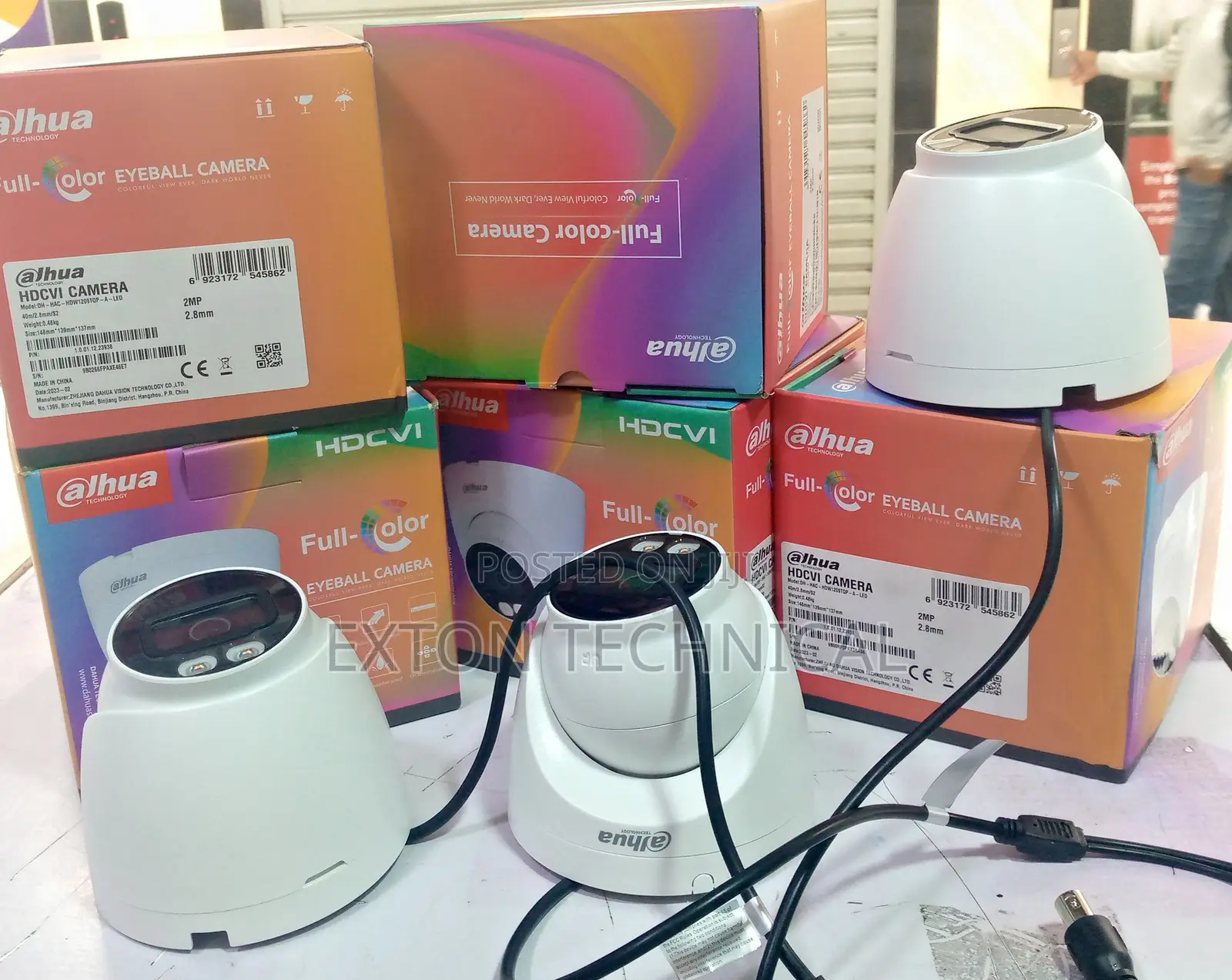 Hd Camera Cctv 2mp Dahua Colovu+ Audio Dome 40m