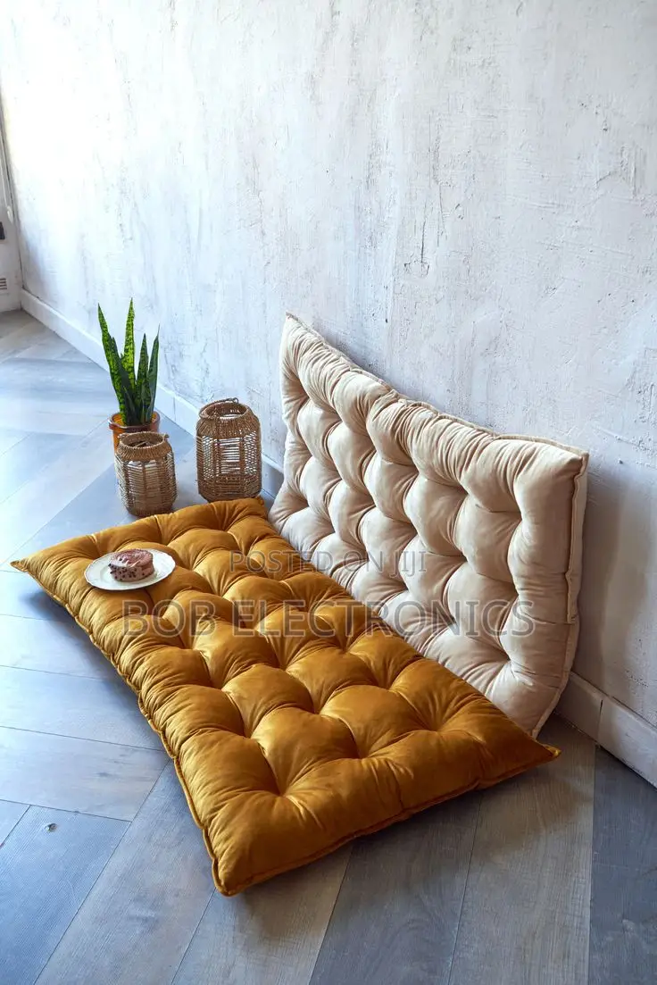Customized Floor /Pallet/ Bench Fiber Cushions
