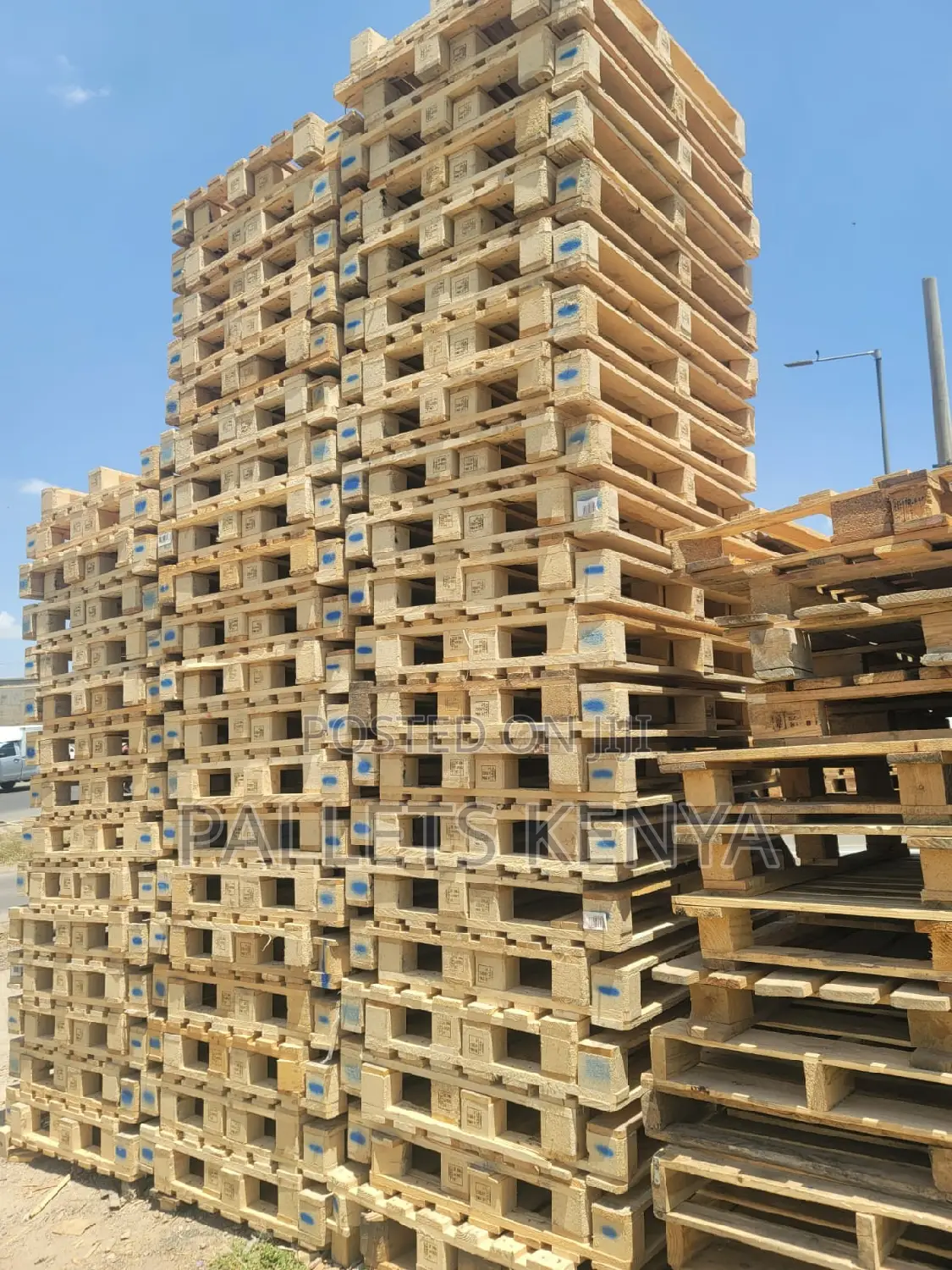 Wooden Pallets.Q207.