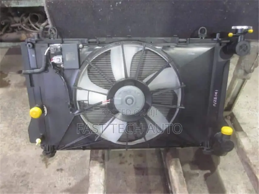 Radiator Toyota Corolla Axio DBA-NZE14