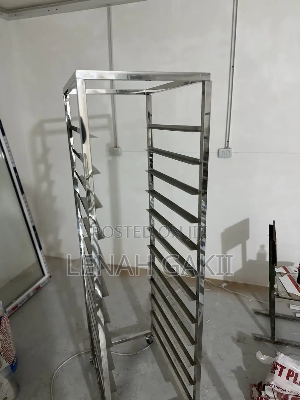 Bakary Trolley