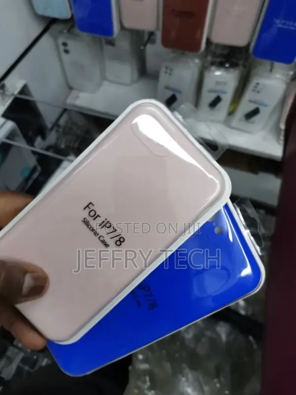 Apple iPhone 7/8 Silicone Blue Case