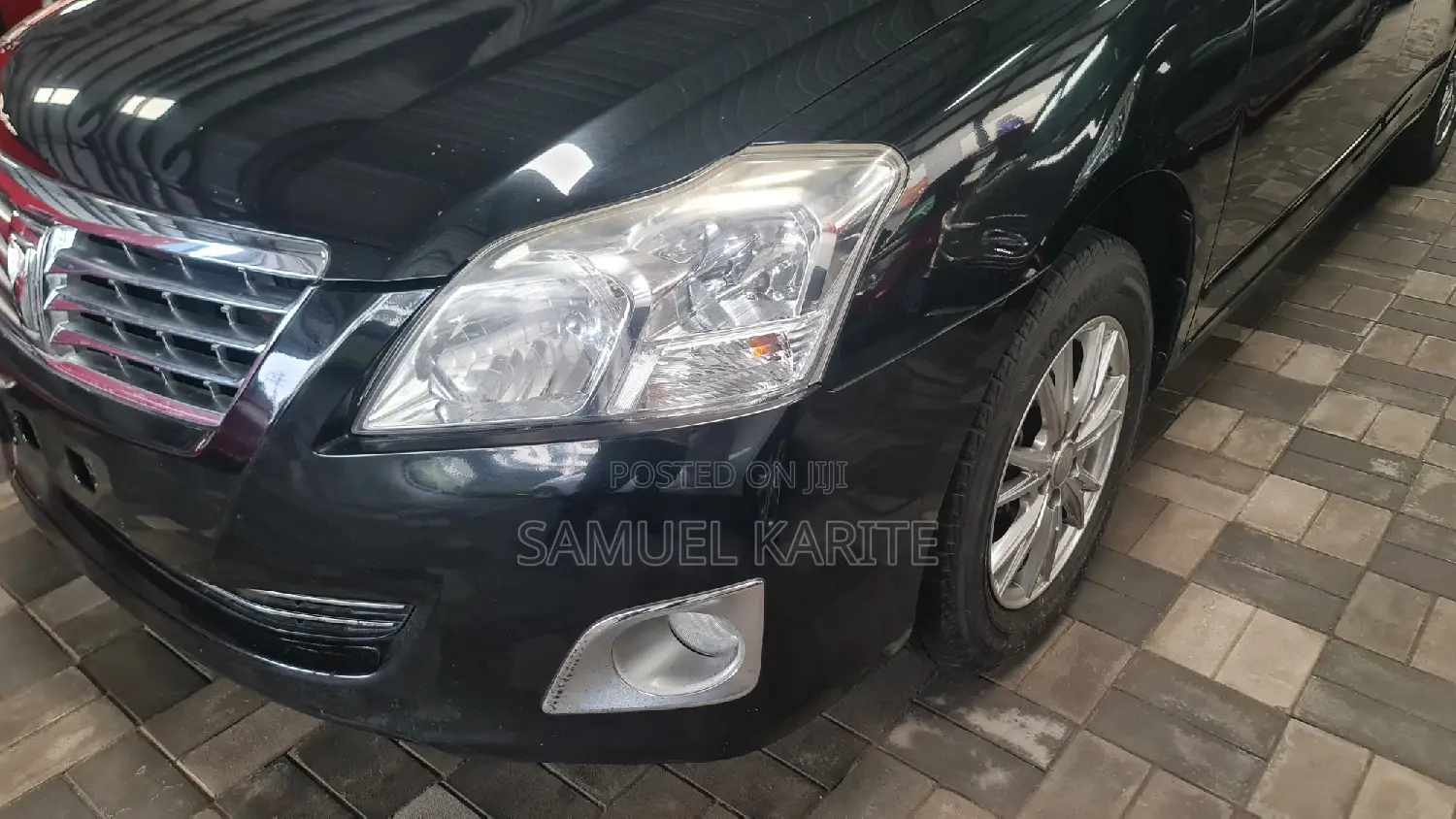 Toyota Premio 2016 Black