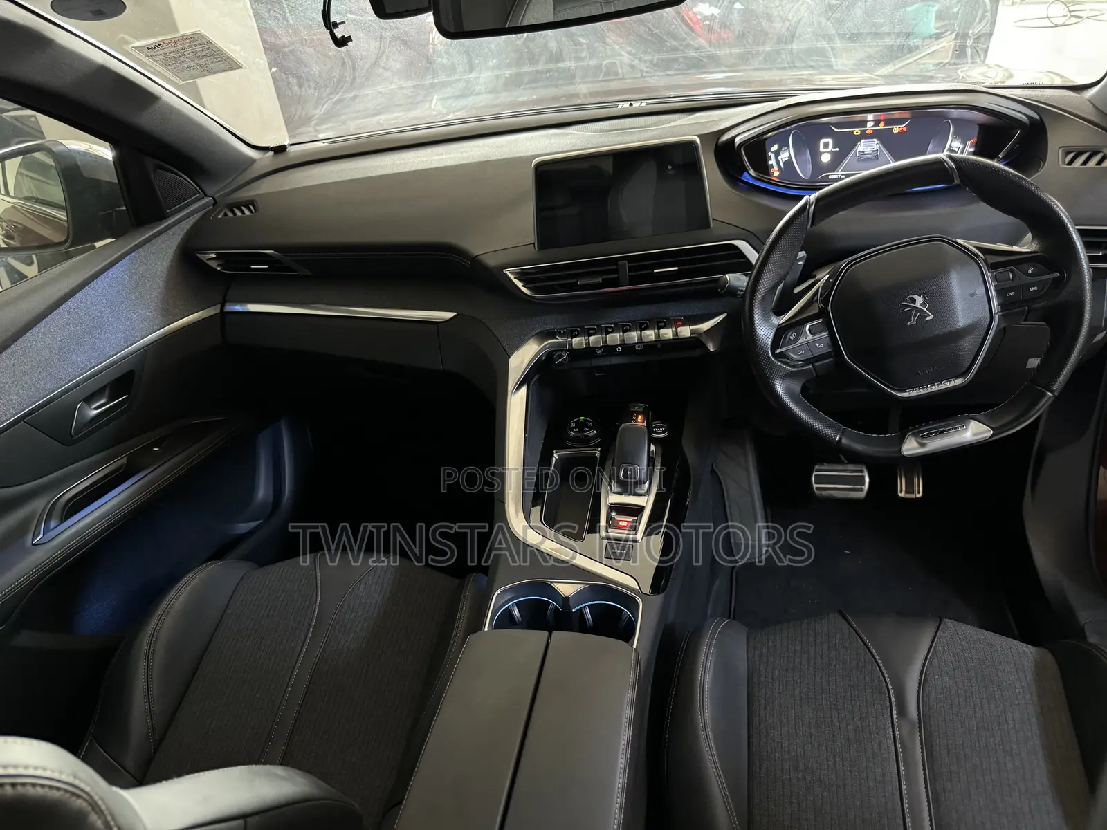 Peugeot 3008 2018 Brown