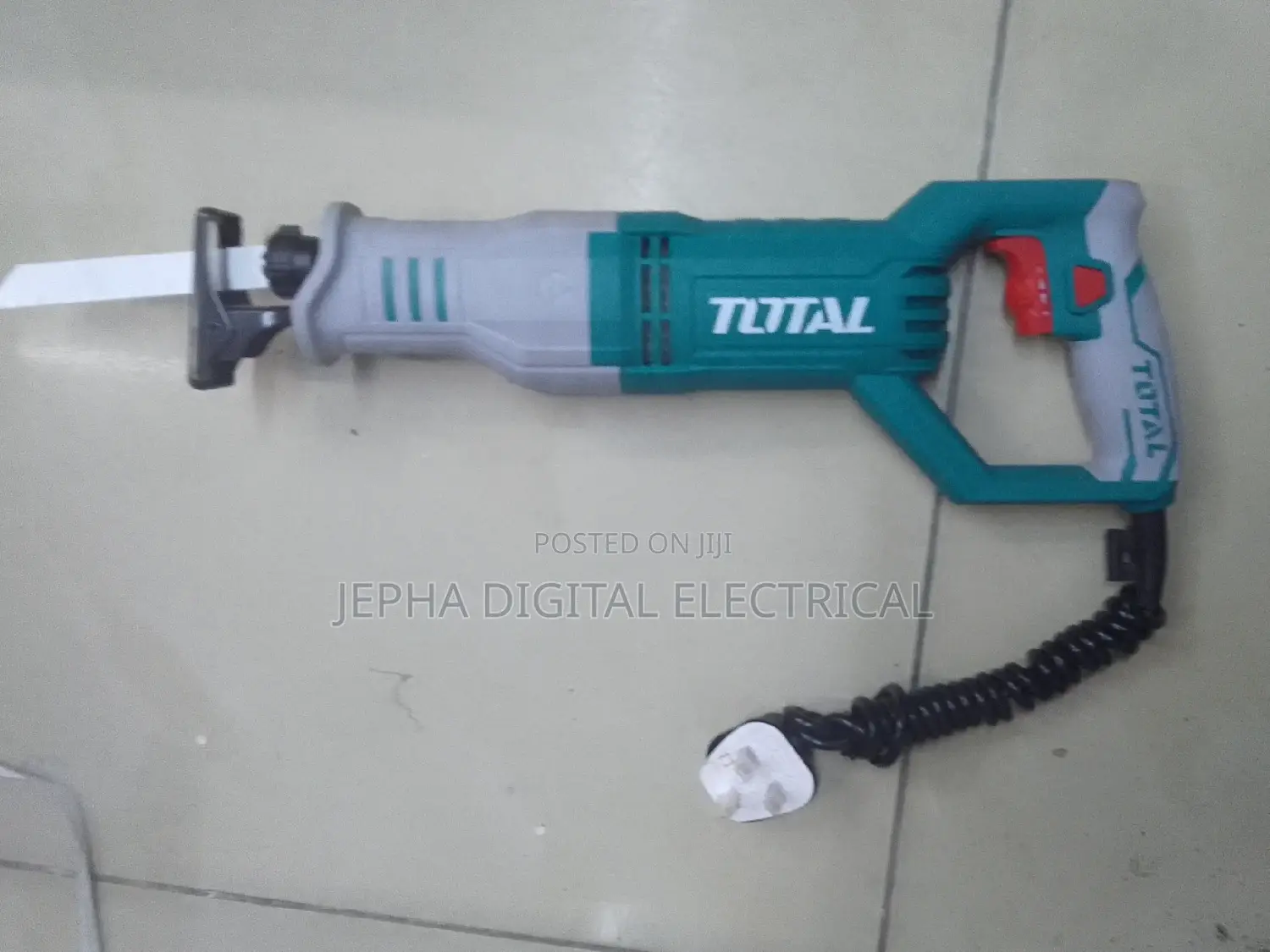 Reciprocating Saw (Total)