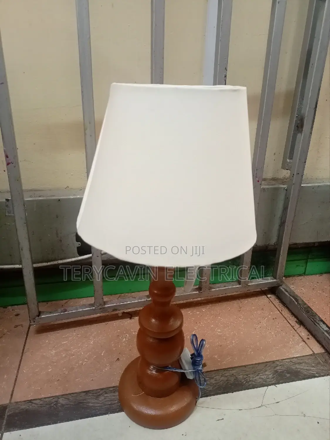 Available Good Quality Sides Bed Lamps