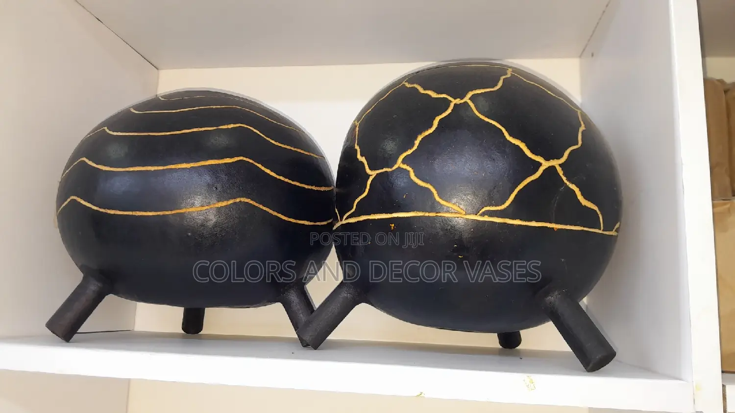 Calabash Black and Brown Red