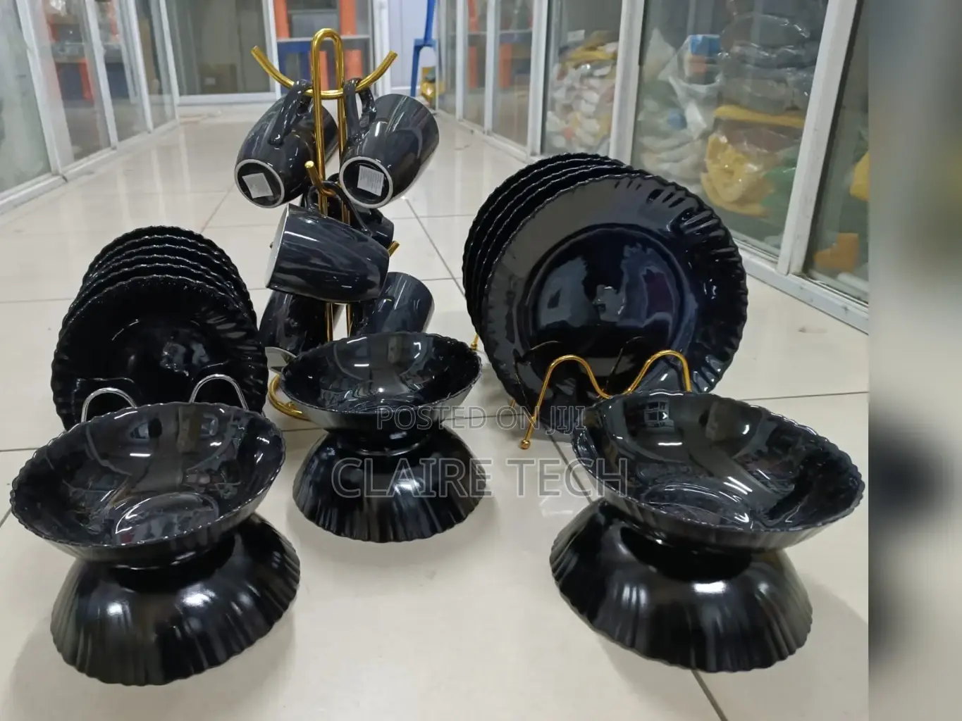 Black 24 Pieces Dinner Set