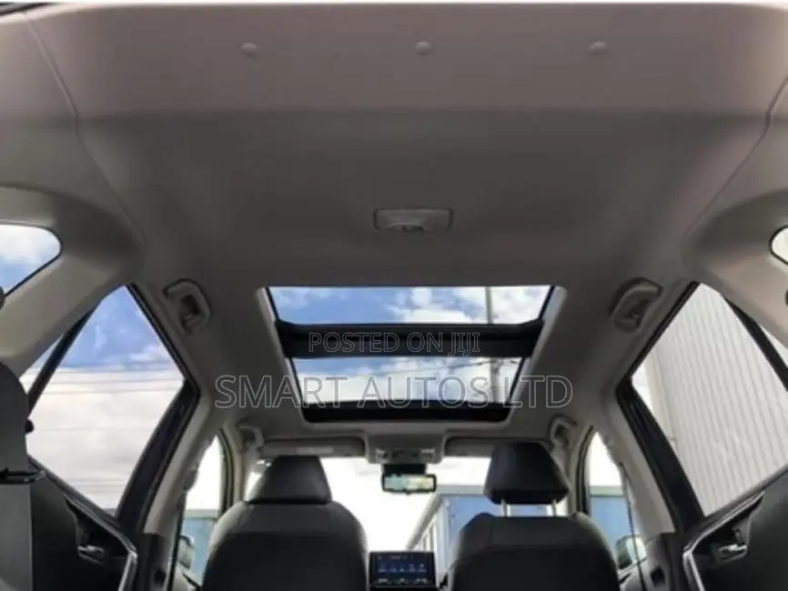 Toyota RAV4 2020 Blue