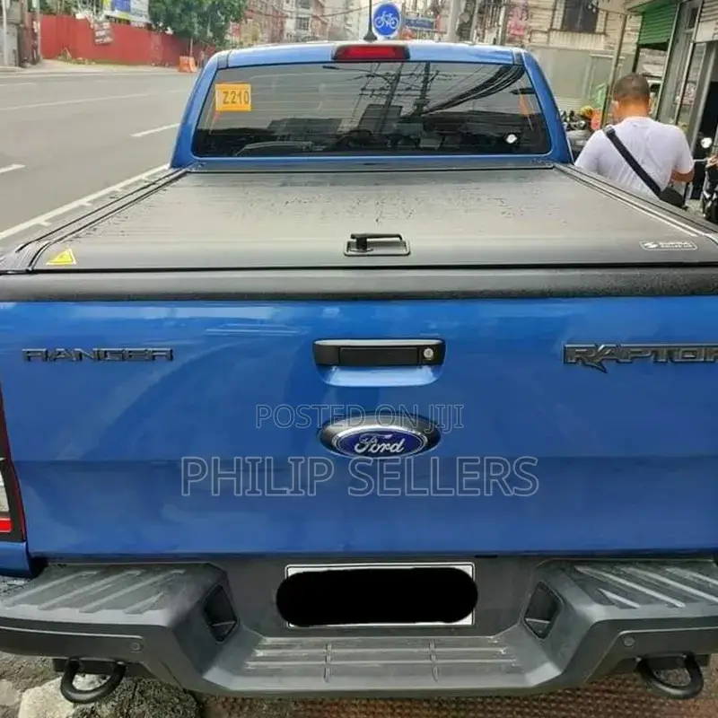 Pickup Truck Bed Tonneau Cover for Hilux Revo