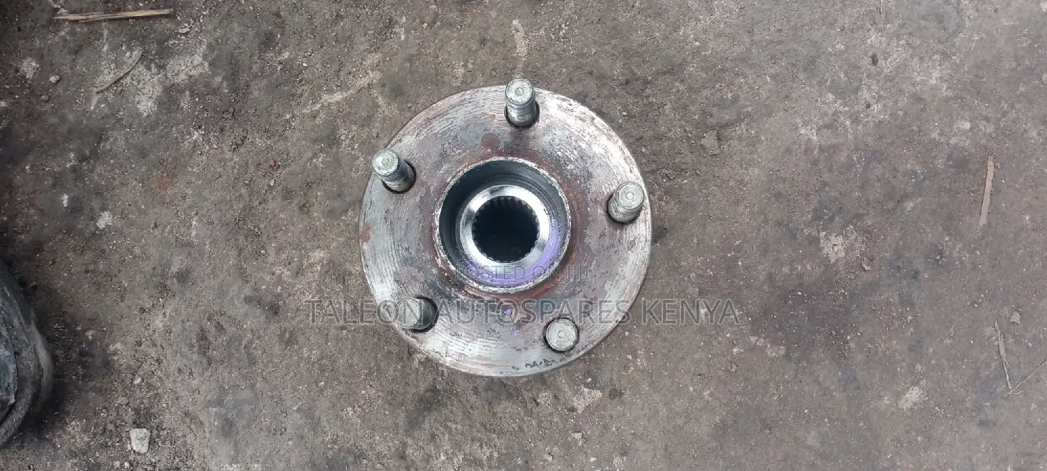 Subaru Forester SJG Hub