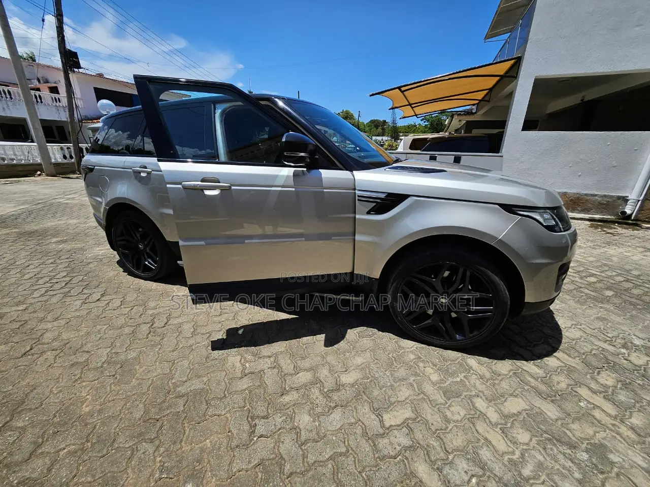 Land Rover Range Rover Sport HSE Td6 4x4 (3.0L 6cyl 8A) 2016 Gold