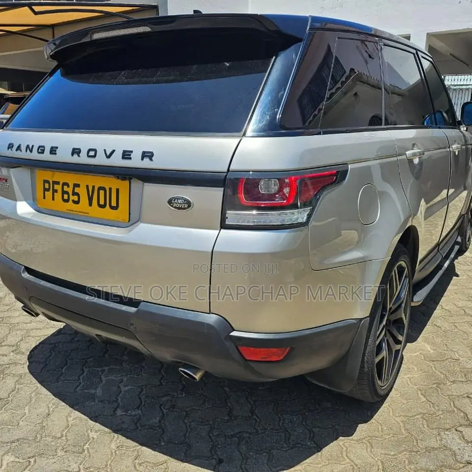 Land Rover Range Rover Sport HSE Td6 4x4 (3.0L 6cyl 8A) 2016 Gold