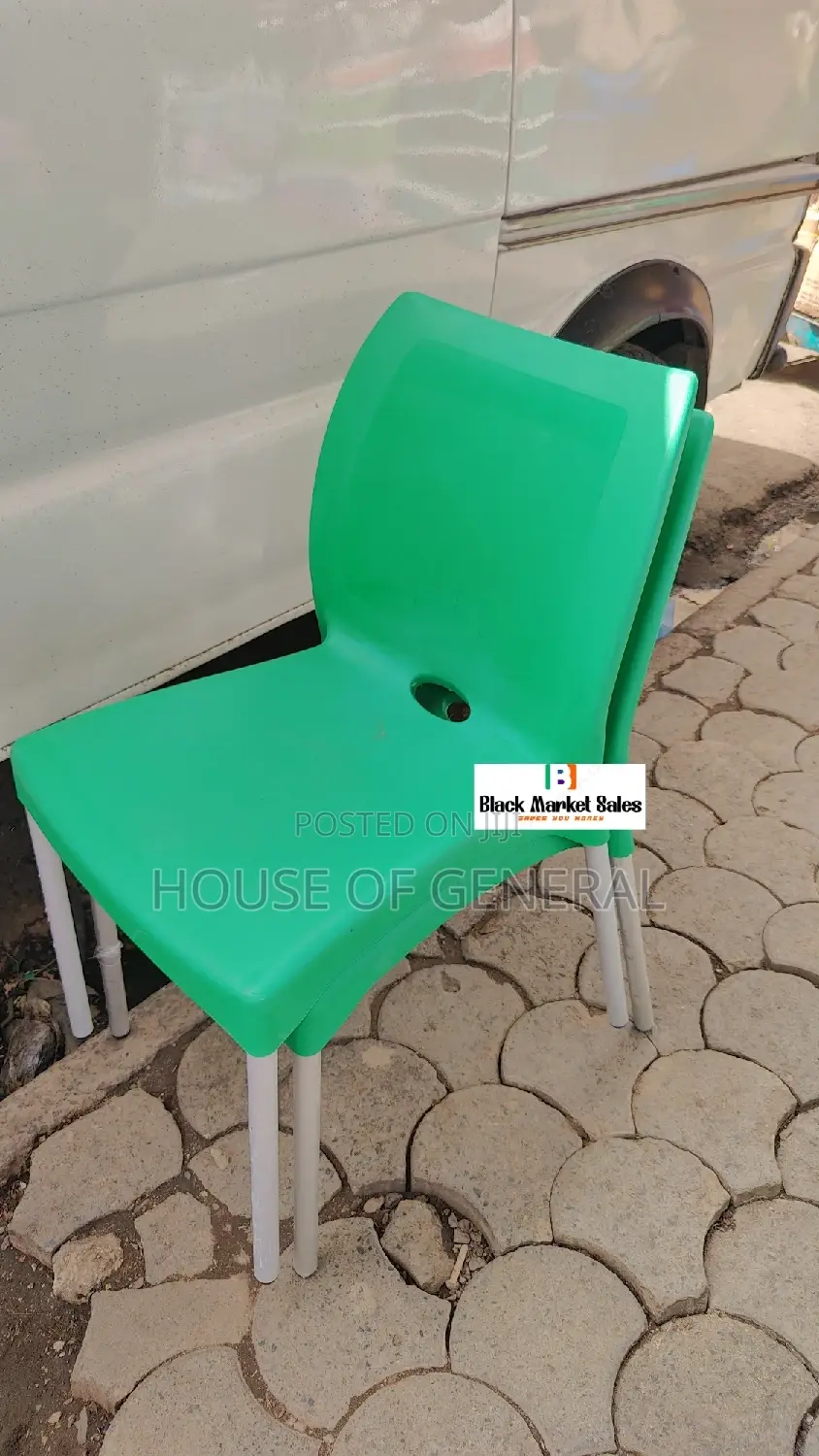 Strong Armless Plastic Chairs With Metal Tubing
