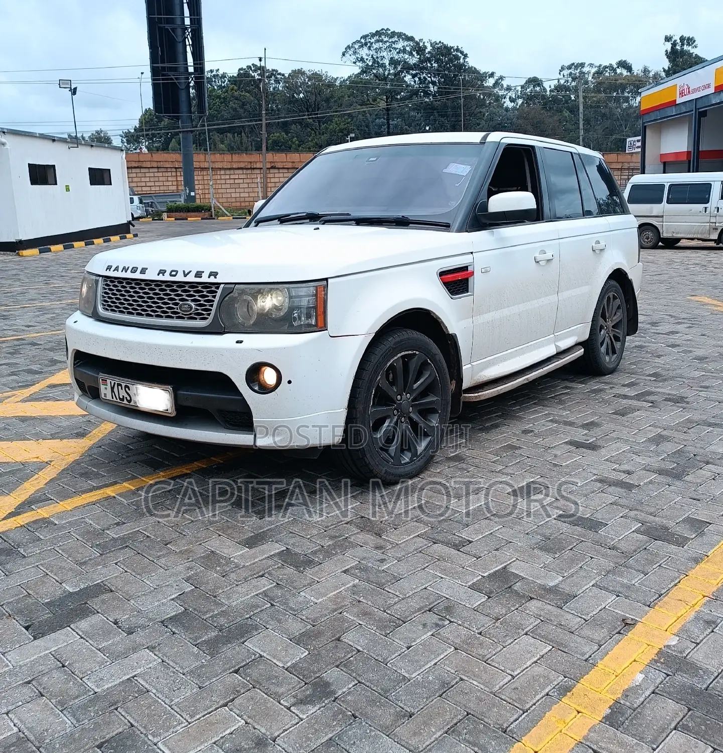 Land Rover Range Rover Sport 2011 White