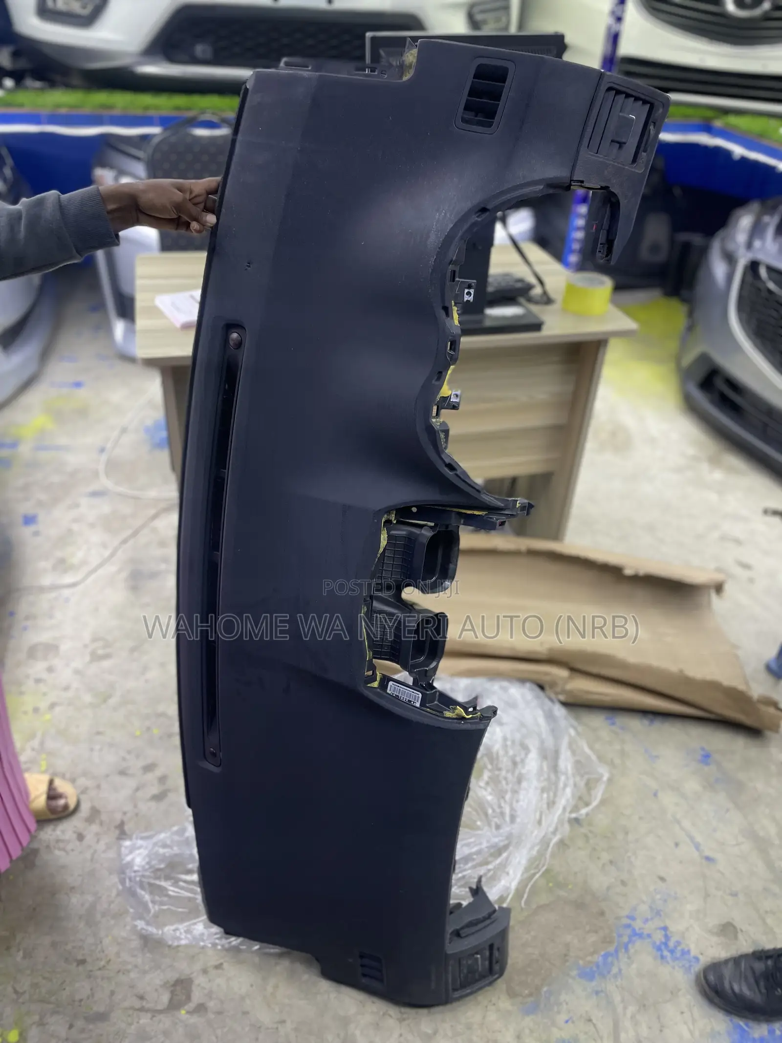Dash Board for Fielder 2010