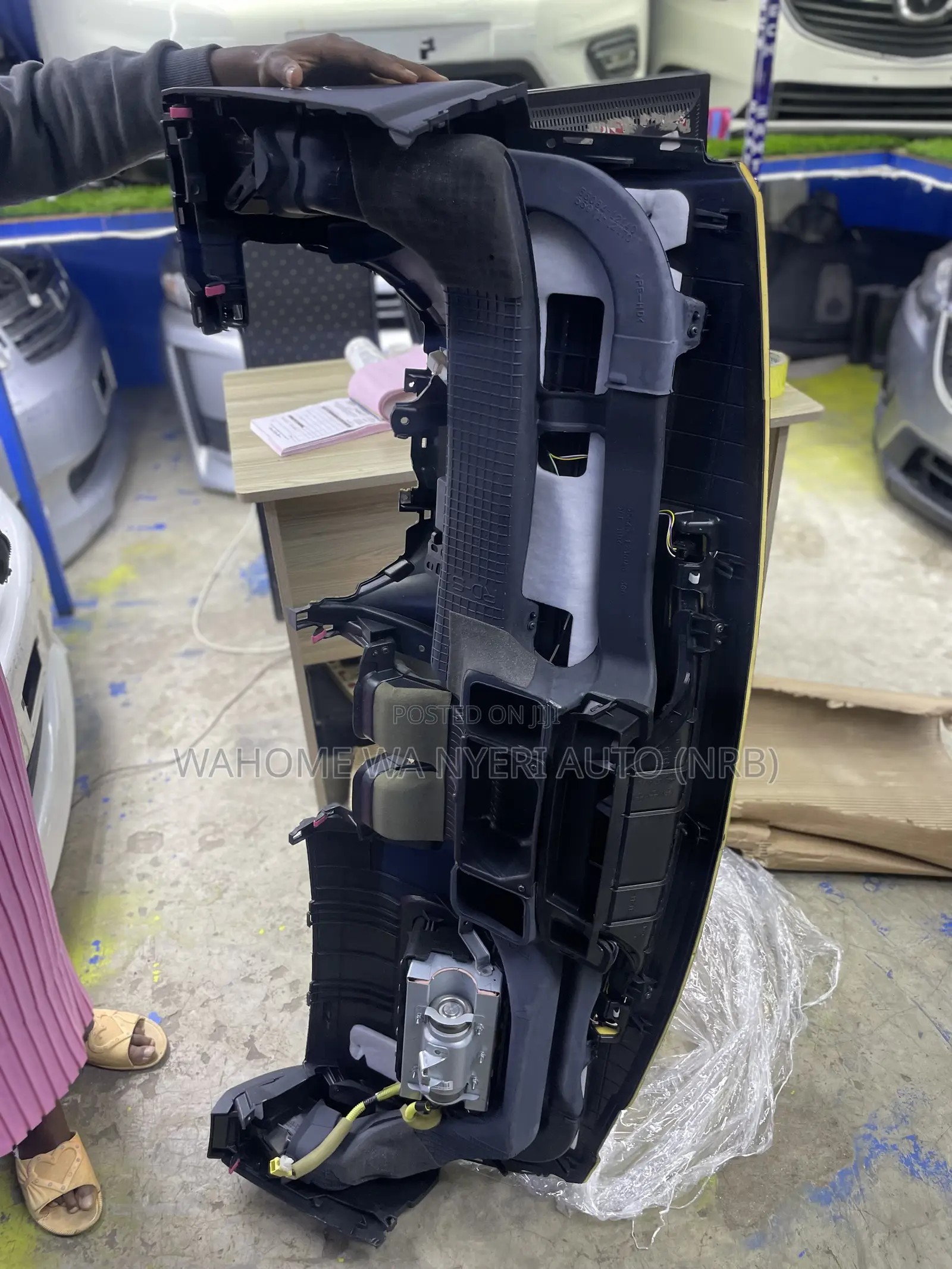Dash Board for Fielder 2010