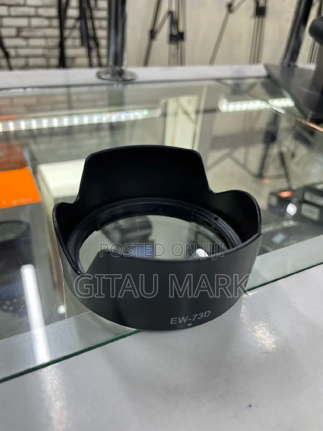 Canon EW-73D Lens Hood for EF-S 18-135mm and 24-105mm Lenses
