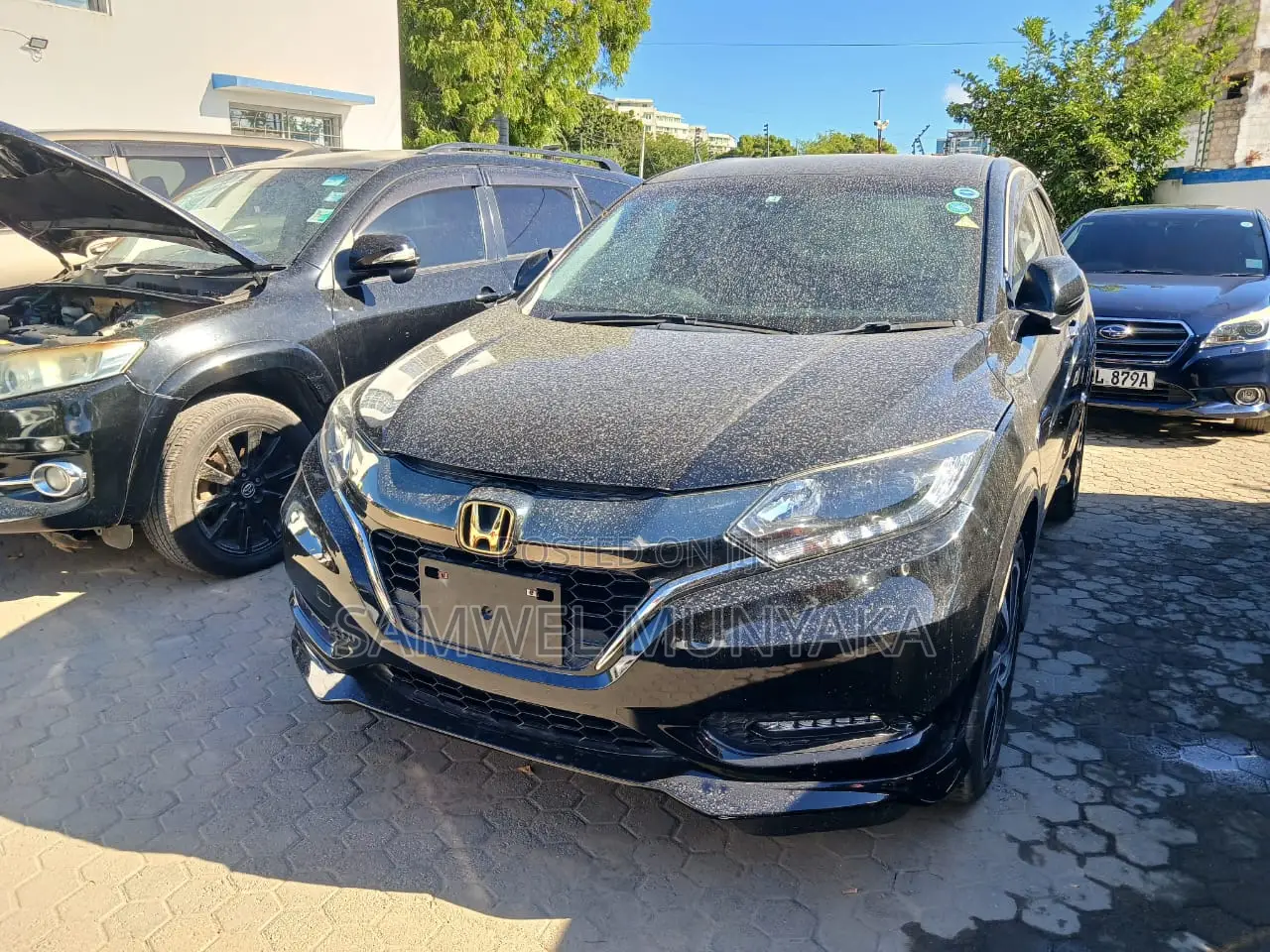 Honda Vezel 1.5 Hybrid 2WD 2017 Black
