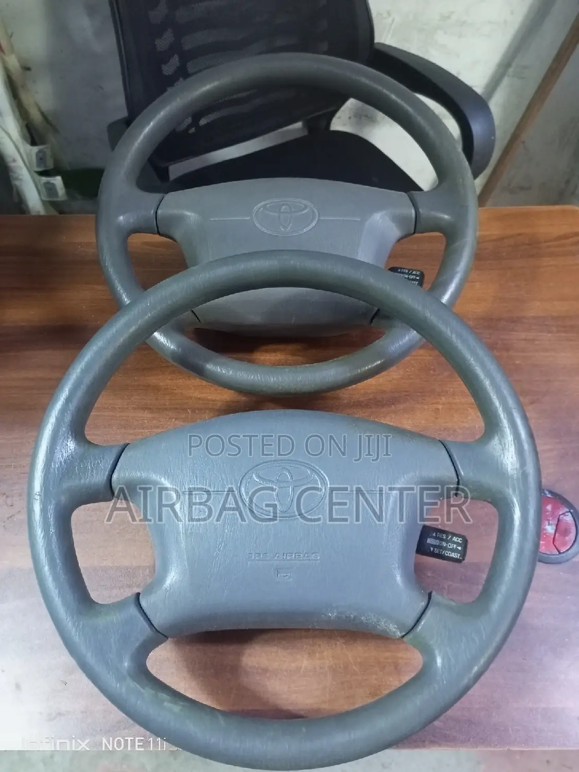 TOYOTA 110 Steering Wheel