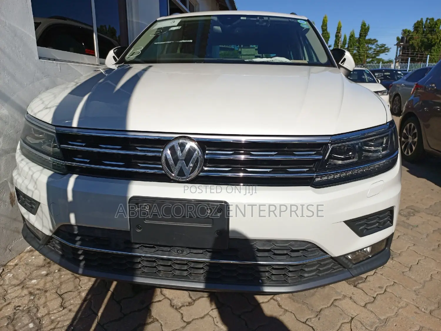 Volkswagen Tiguan 2.0T SEL FWD 2017 Pearl