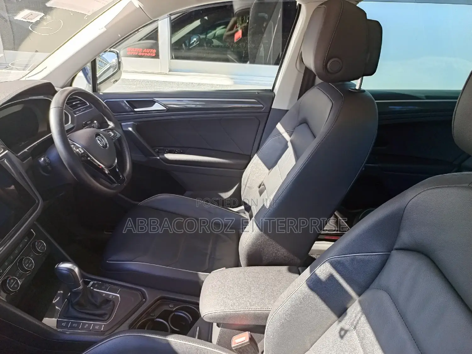 Volkswagen Tiguan 2.0T SEL FWD 2017 Pearl